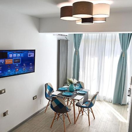 Summer Studio Spa N Pools Beach Resort Năvodari Exterior foto