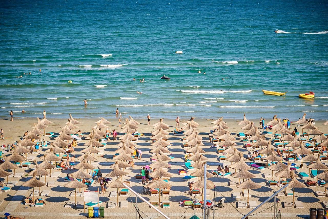 Summer Studio Spa N Pools Beach Resort Năvodari Exterior foto